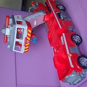 Marshall's Ultimate Rescue Fire Truck